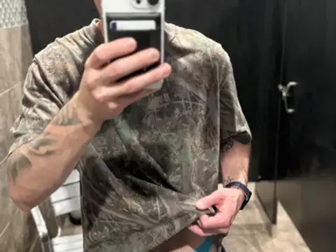 31 bi at the gym