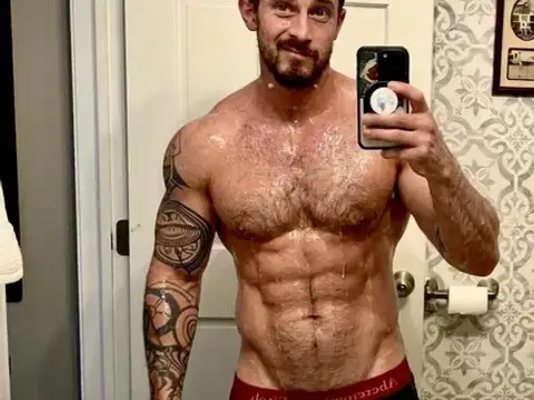 [30] post workout selfie - OC